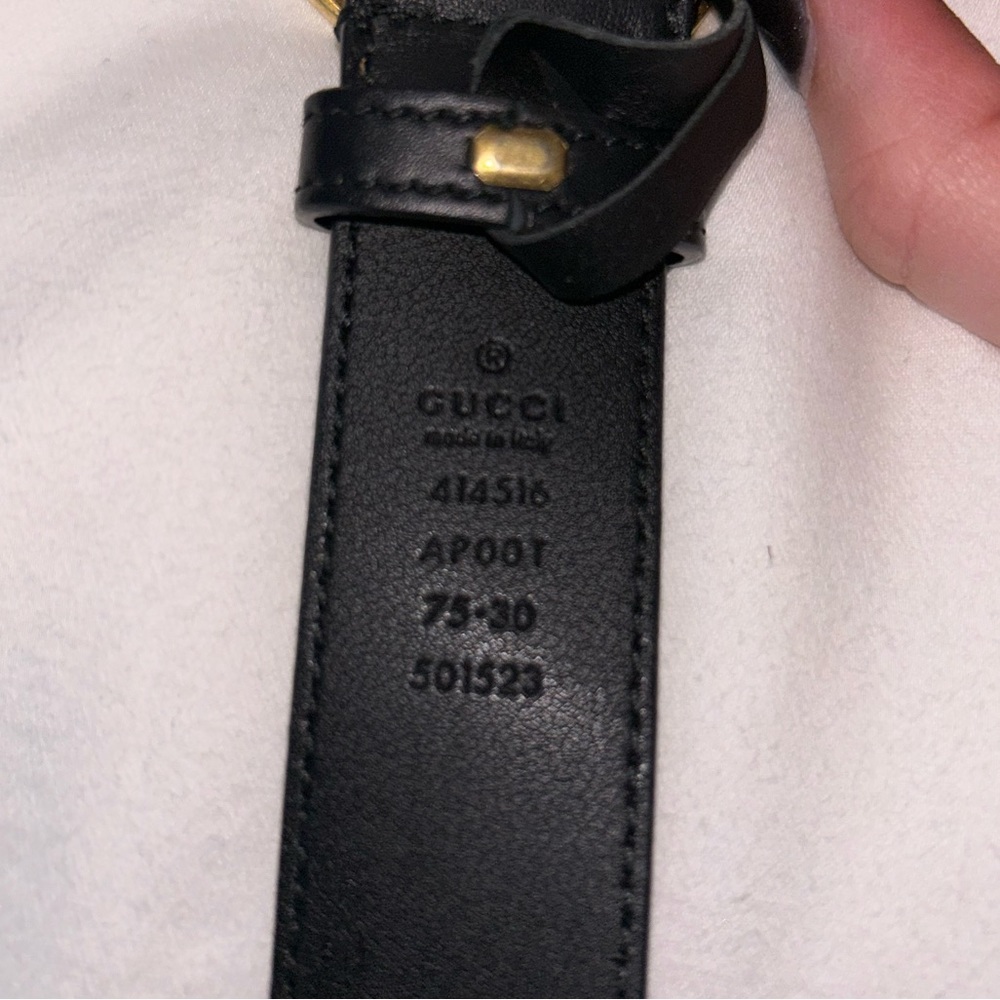 Gucci Leather Belt with Double G Buckle - Picture 4 of 5